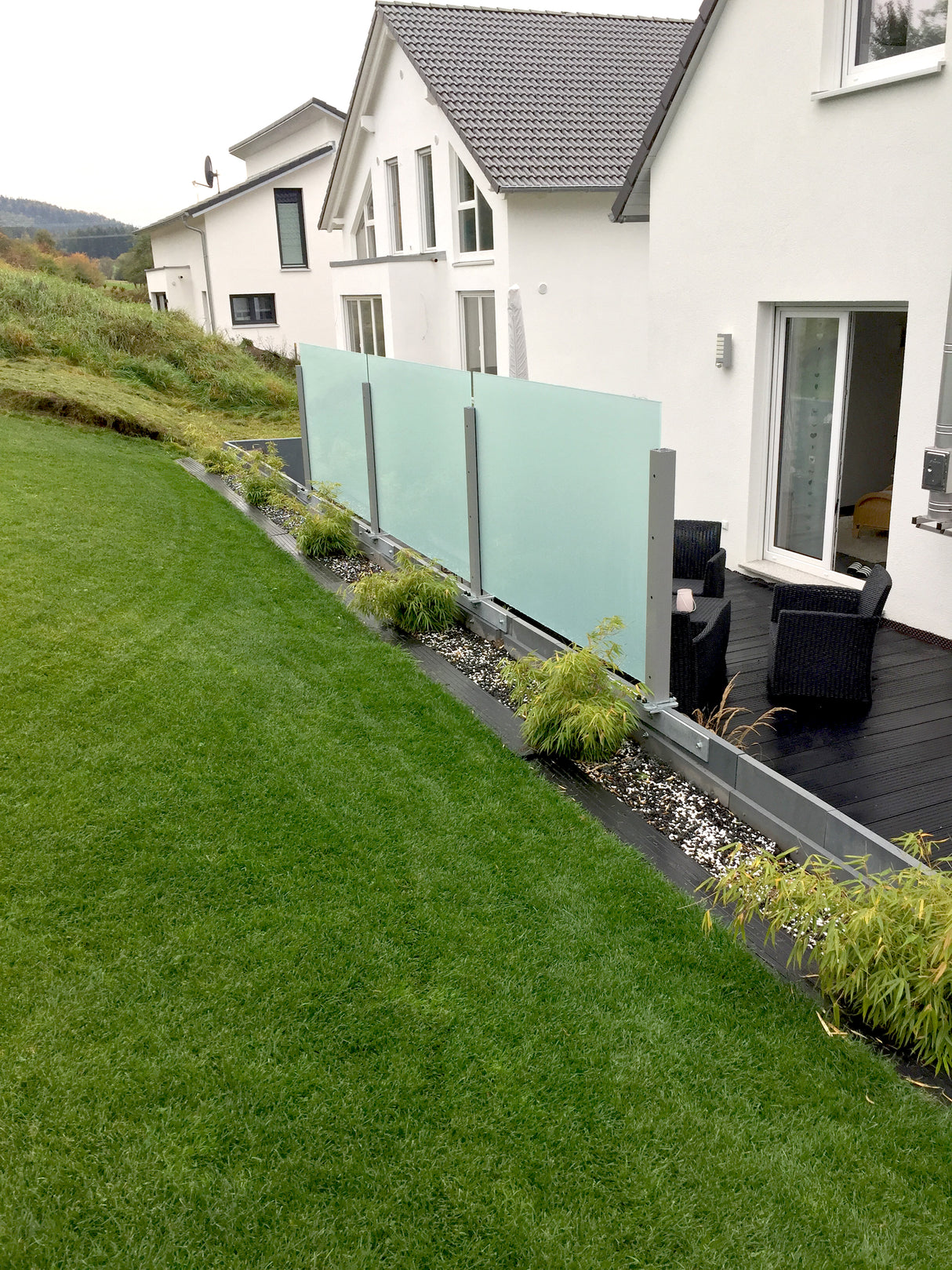 L formas palisāde mono kompozīta plastmasa Hanit