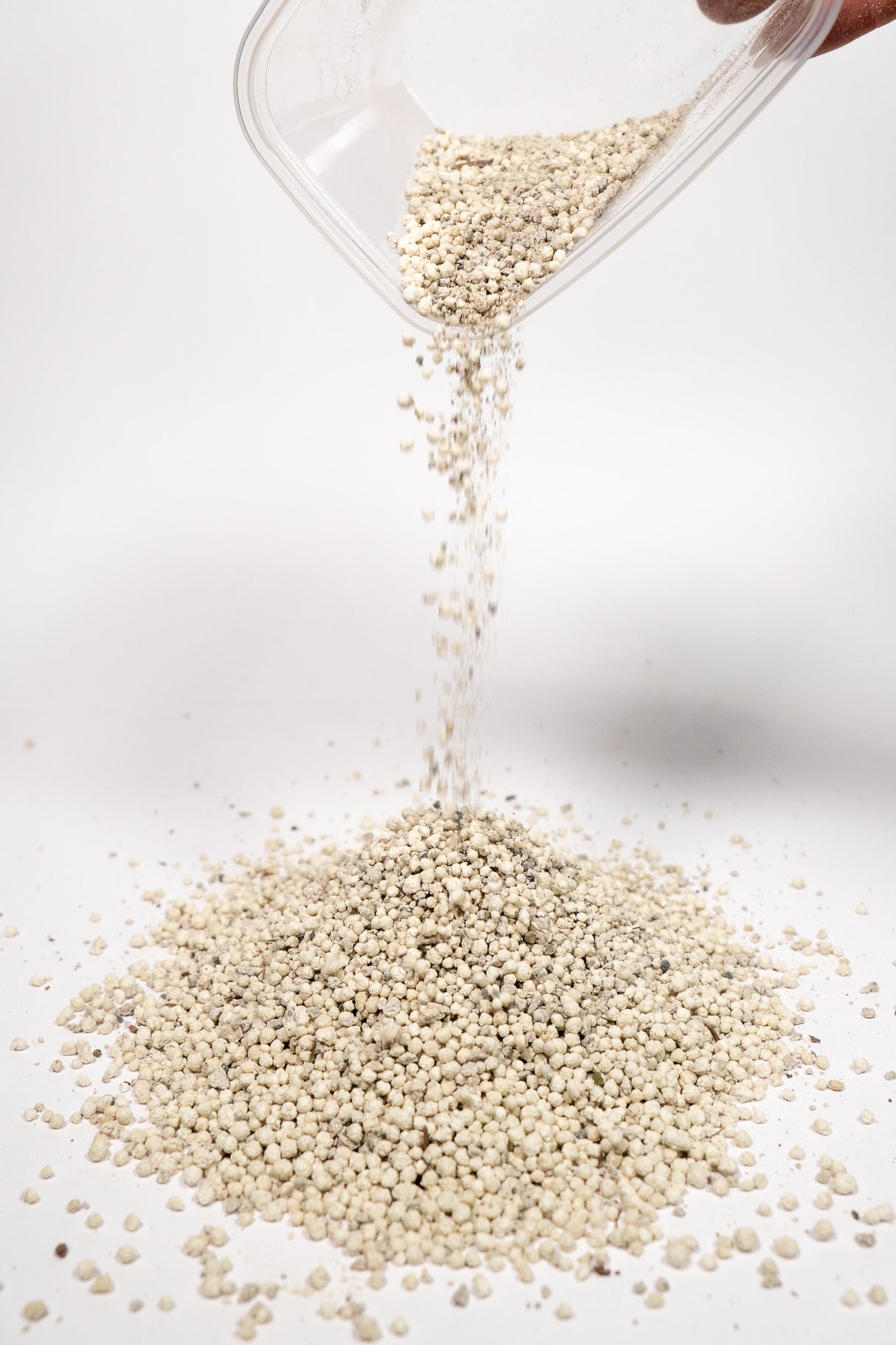 Mēslojums rozēm FLOROVIT 3 KG