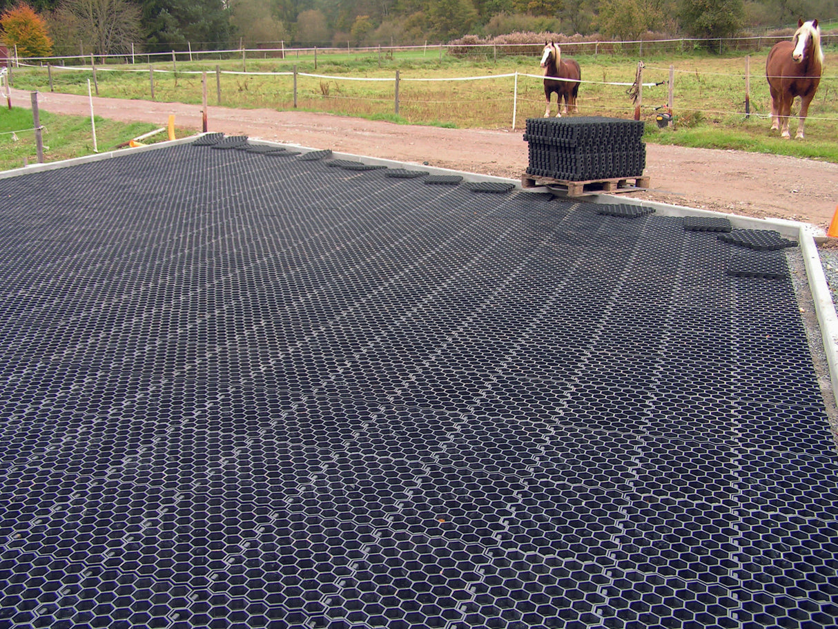 Aploka plātne mono kompozīta plastmasa Hanit melnā krāsā