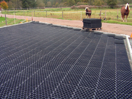 Aploka plātne mono kompozīta plastmasa Hanit melnā krāsā